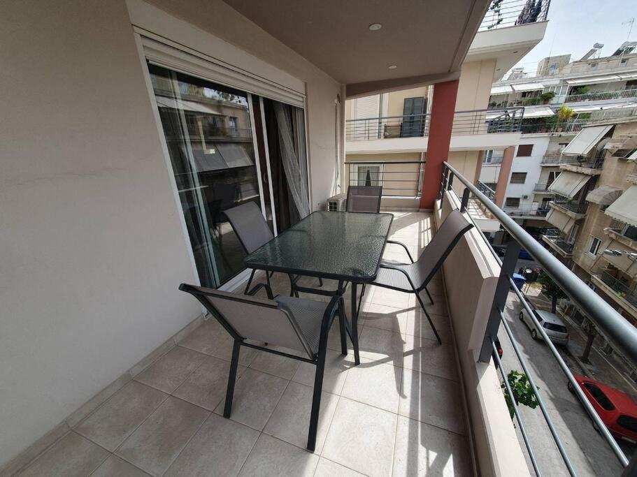 شقة Lux & Style 75Sqm With Private Parking In أثينا المظهر الخارجي الصورة