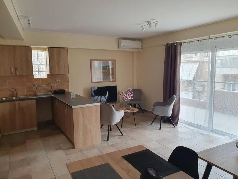 شقة Lux & Style 75Sqm With Private Parking In أثينا المظهر الخارجي الصورة